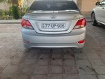Hyundai Accent-4