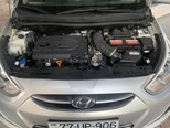 Hyundai Accent-10