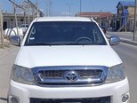 Toyota Hilux-1