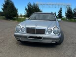 Mercedes E 200-8