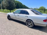 Mercedes E 200-10