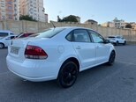 Volkswagen Polo-8