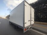 Isuzu NPR-11