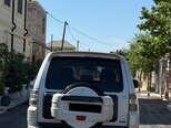 Mitsubishi Pajero-7