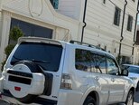 Mitsubishi Pajero-6