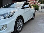 Hyundai Accent-2