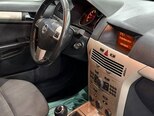 Opel Astra-11