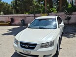 Hyundai Sonata-1