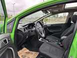 Ford Fiesta-10