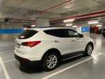 Hyundai Santa Fe-12