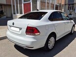 Volkswagen Polo-4