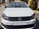 Volkswagen Polo-1