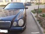 Mercedes E 230-9