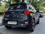 Hyundai Venue-13