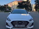 Hyundai Sonata-1