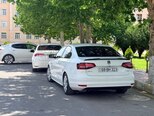 Volkswagen Jetta-3