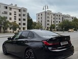 BMW 330e-11