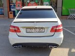 Mercedes E 220-6