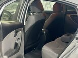 Hyundai Elantra-16