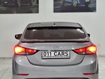 Hyundai Elantra-7