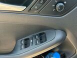 Volkswagen Jetta-11