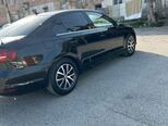 Volkswagen Jetta-4