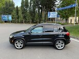 Volkswagen Tiguan-5