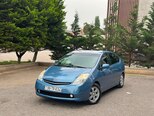 Toyota Prius-3