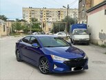 Hyundai Elantra-1