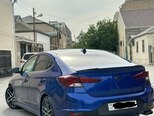 Hyundai Elantra-5