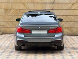 BMW 530e-8