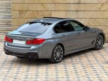 BMW 530e-10