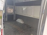 Ford Transit-10