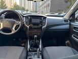Mitsubishi L200-12