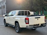 Mitsubishi L200-8