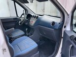 Ford Transit Connect-3