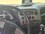 Ford Cargo-5