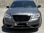 Chrysler 200-1