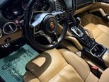 Porsche Cayenne-17