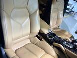 Porsche Cayenne-12