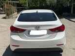 Hyundai Elantra-3