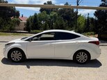 Hyundai Elantra-5