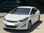Hyundai Elantra-7