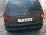 Opel Zafira-2