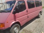 Ford Transit-10