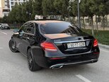 Mercedes E 300 d-16