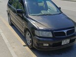 Mitsubishi Chariot-2