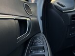 Hyundai Sonata-16