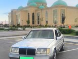 Mercedes 250 D-1
