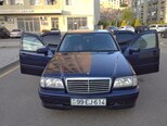 Mercedes C 200-1